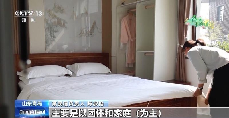  春风拂过花海；赏花热潮带动周边消费增长；乡村文旅融合注入发展新动力。 文化旅游