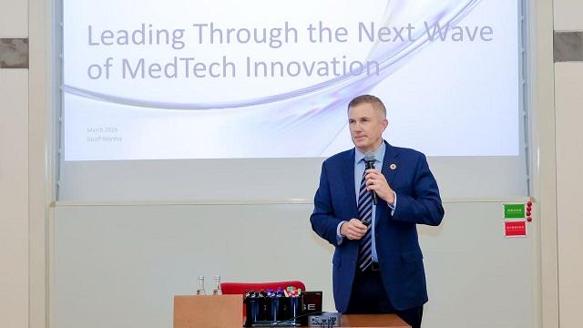  外资入华变局：一份给职场人的深度行业观察指南 情感心理