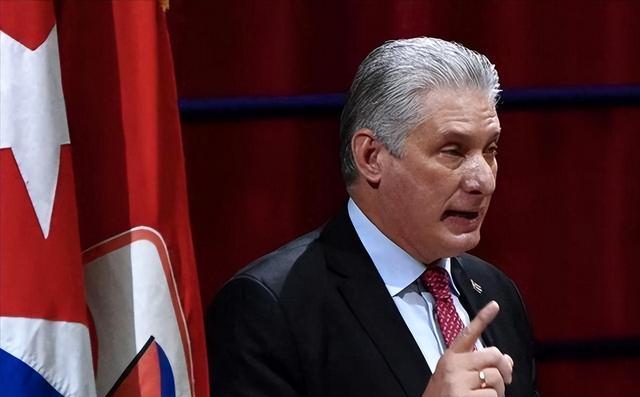  封锁线下的突围：加勒比海域的生存真相 企业服务