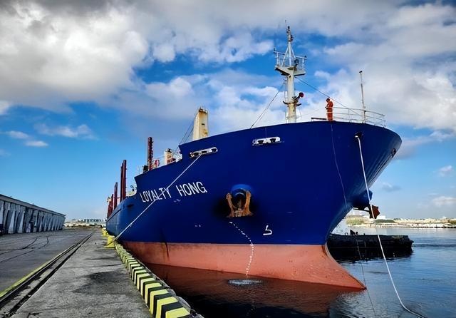  封锁线下的突围：加勒比海域的生存真相 企业服务