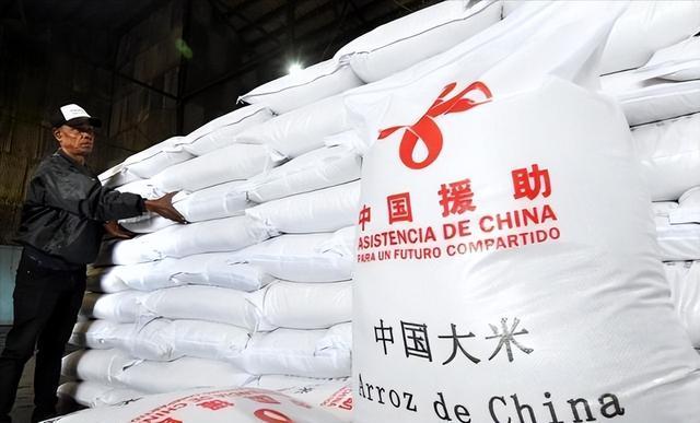  封锁线下的突围：加勒比海域的生存真相 企业服务