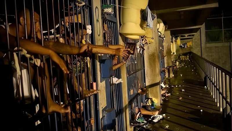  阿维尔中央监狱调查：数据拆解下的迪拜人权禁区 新闻